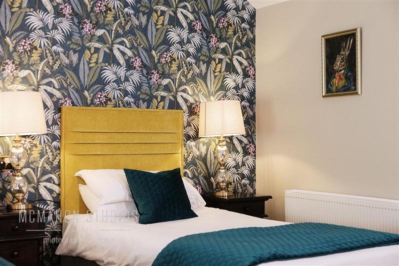 Hotel Corbett Court Fermoy Esterno foto